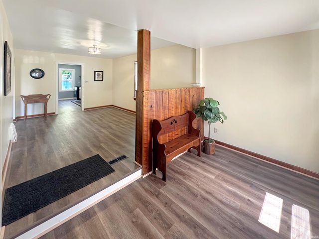 650 E Oregon Street, Evansville, IN 47711