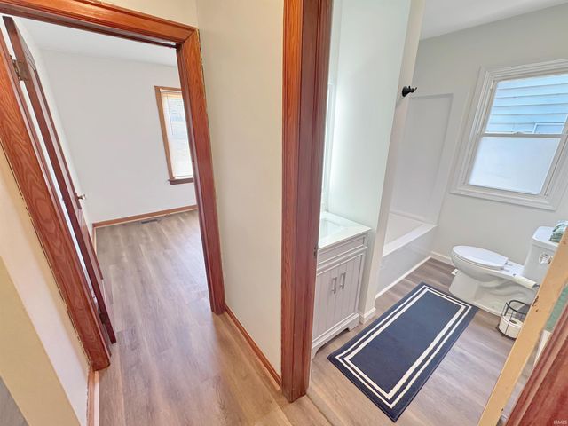 650 E Oregon Street, Evansville, IN 47711