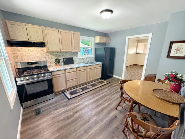 650 E Oregon Street, Evansville, IN 47711