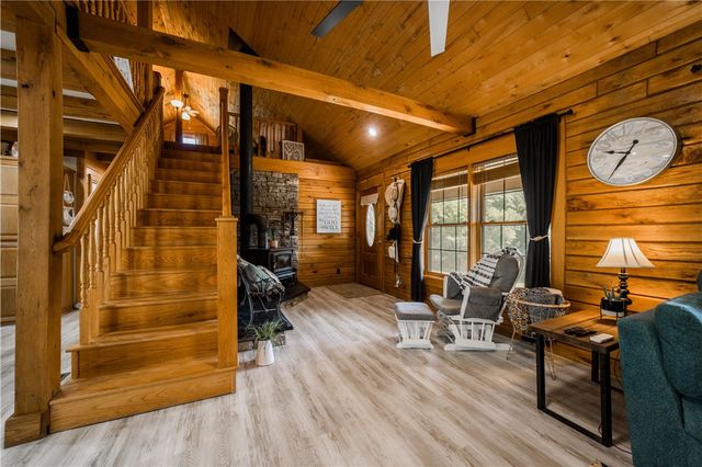 16175 N Cove Creek Wc 21 Road, Prairie Grove, AR 72753