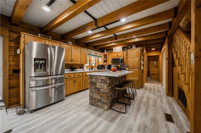 16175 N Cove Creek Wc 21 Road, Prairie Grove, AR 72753