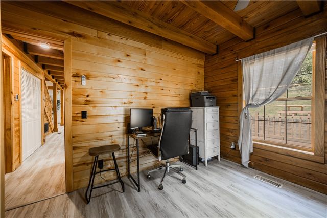 16175 N Cove Creek Wc 21 Road, Prairie Grove, AR 72753