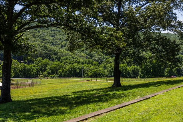 16175 N Cove Creek Wc 21 Road, Prairie Grove, AR 72753