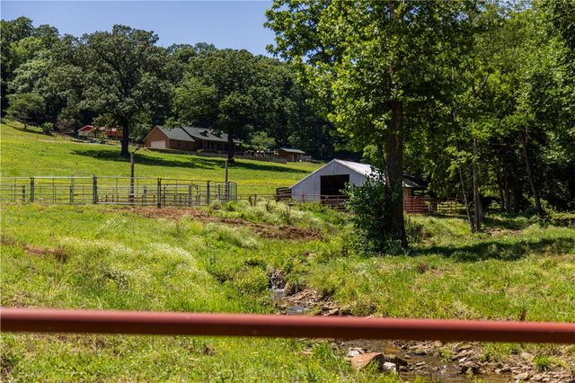 16175 N Cove Creek Wc 21 Road, Prairie Grove, AR 72753