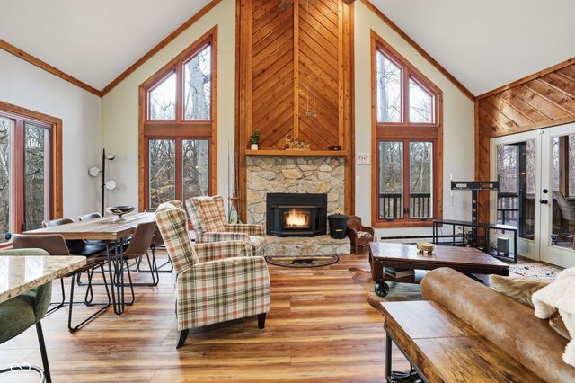 213 Victory Hill, Coatesville, IN 46121