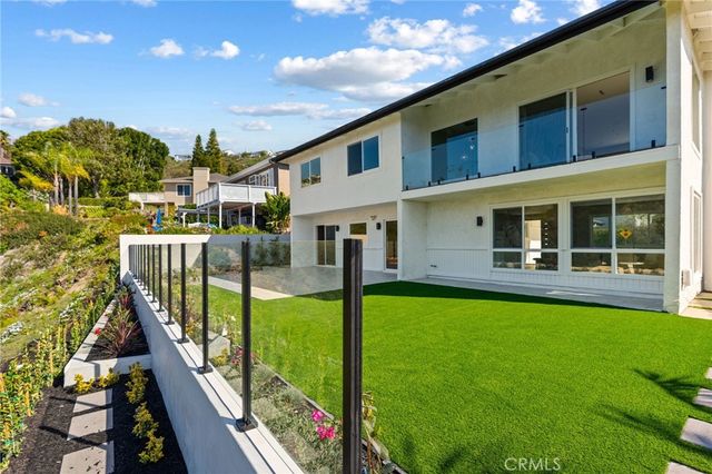 525 E Avenida San Juan, San Clemente, CA 92672