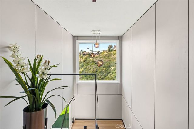 525 E Avenida San Juan, San Clemente, CA 92672