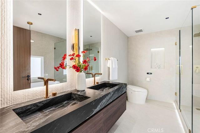 525 E Avenida San Juan, San Clemente, CA 92672