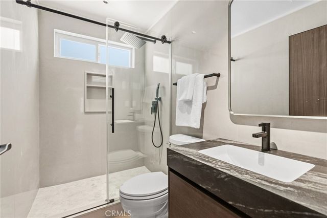 525 E Avenida San Juan, San Clemente, CA 92672