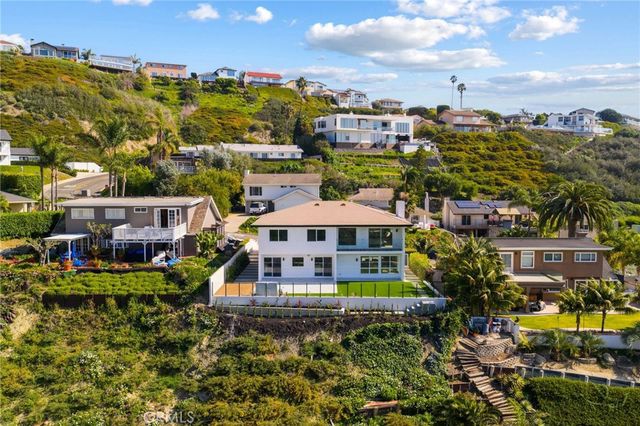 525 E Avenida San Juan, San Clemente, CA 92672