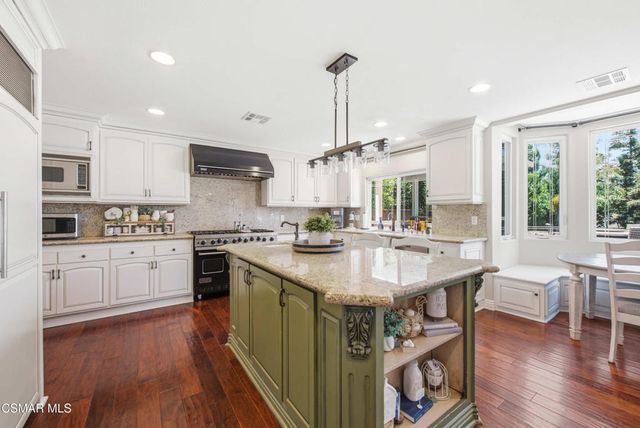 453 Highland Road, Simi Valley, CA 93065