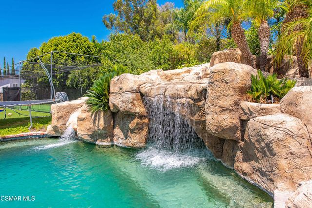 453 Highland Road, Simi Valley, CA 93065