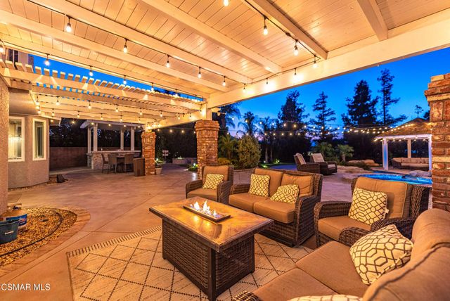 453 Highland Road, Simi Valley, CA 93065