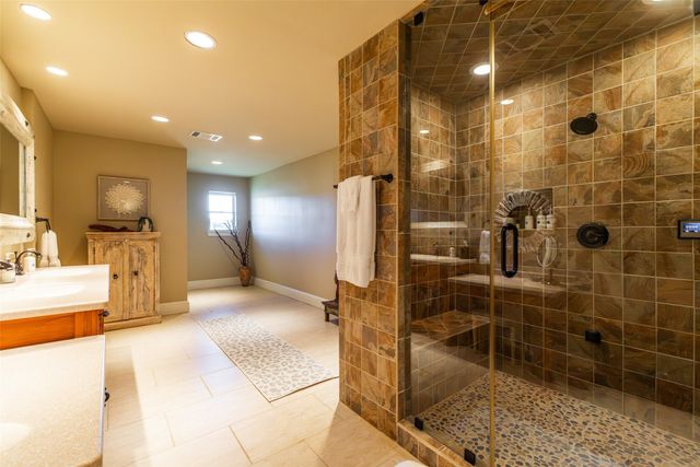 104 Private Road 216, Whitney, TX 76692