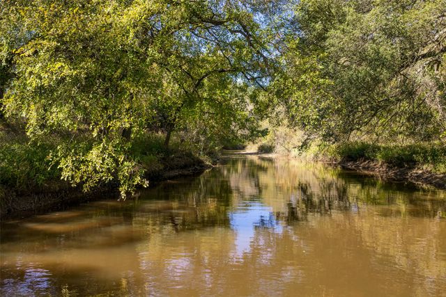 104 Private Road 216, Whitney, TX 76692