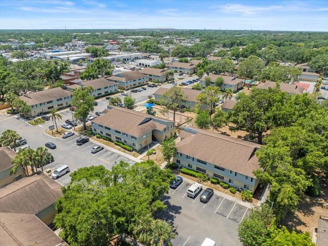 230 THORN TREE PLACE 230, Brandon, FL 33510