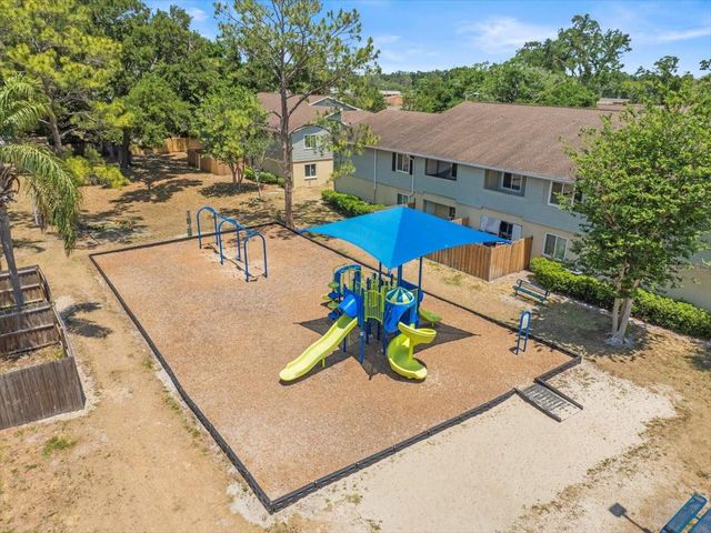 230 THORN TREE PLACE 230, Brandon, FL 33510