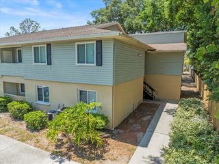 230 THORN TREE PLACE 230, Brandon, FL 33510