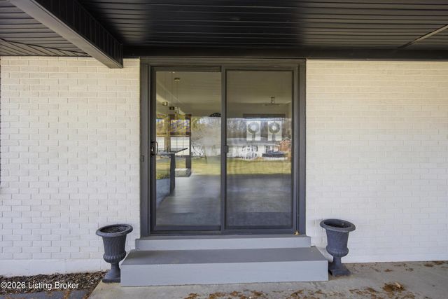 1941 Frankfort Rd, Shelbyville, KY 40065