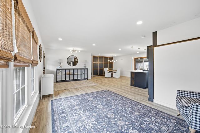 1941 Frankfort Rd, Shelbyville, KY 40065