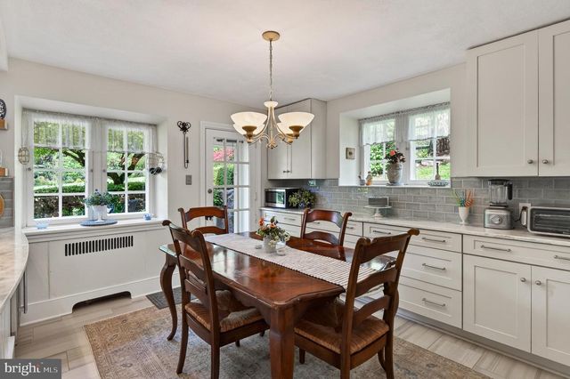 163 CREEK RD, Glen Mills, PA 19342