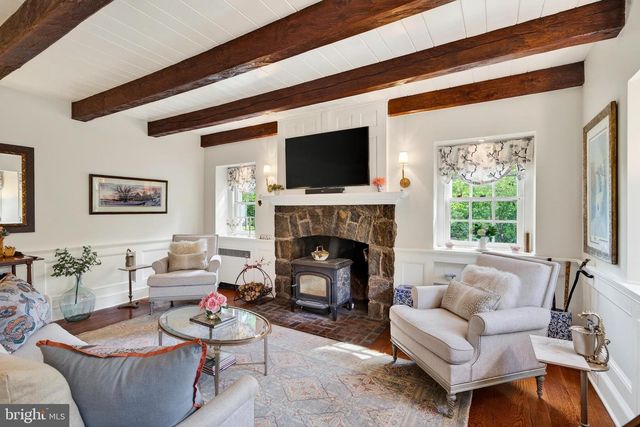 163 CREEK RD, Glen Mills, PA 19342