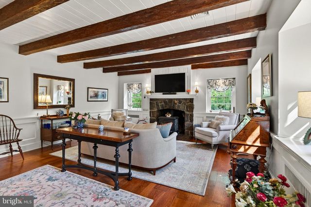 163 CREEK RD, Glen Mills, PA 19342