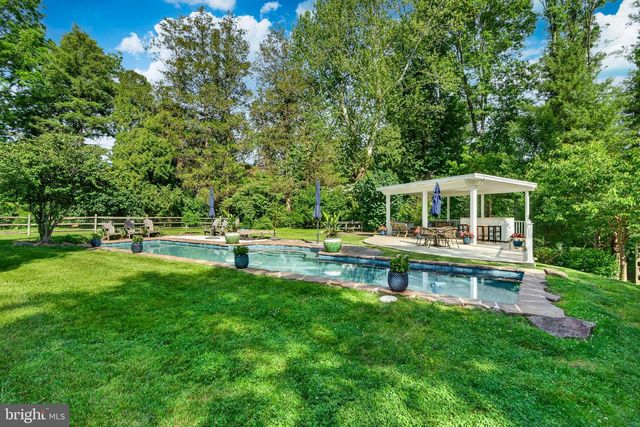 163 CREEK RD, Glen Mills, PA 19342