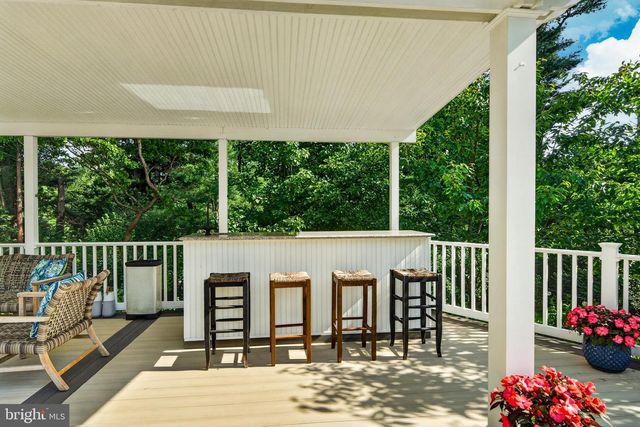 163 CREEK RD, Glen Mills, PA 19342