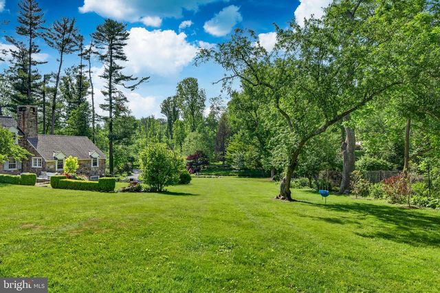 163 CREEK RD, Glen Mills, PA 19342