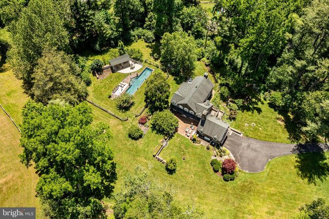 163 CREEK RD, Glen Mills, PA 19342