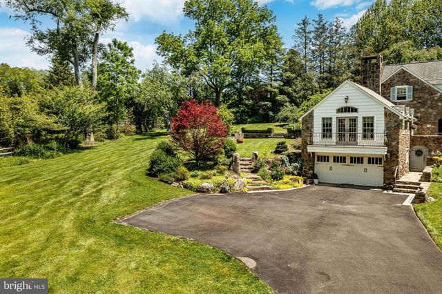163 CREEK RD, Glen Mills, PA 19342