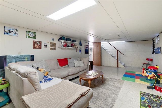 1597 Edward Drive, Stevensville, MI 49127