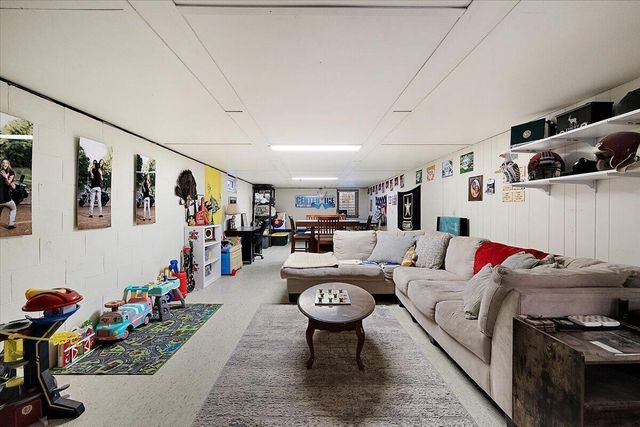 1597 Edward Drive, Stevensville, MI 49127