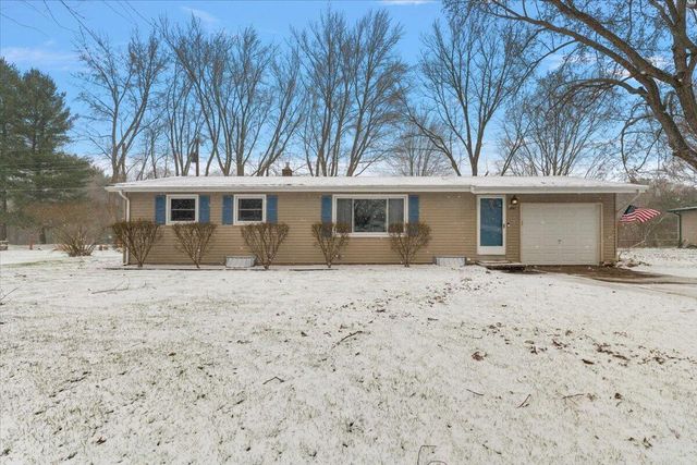 1597 Edward Drive, Stevensville, MI 49127