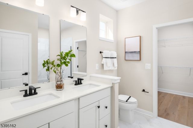 6 Amos Way C, Mount Olive Twp., NJ 07828