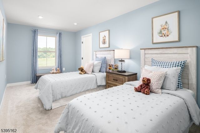 6 Amos Way C, Mount Olive Twp., NJ 07828