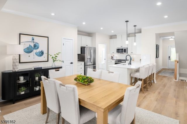 6 Amos Way C, Mount Olive Twp., NJ 07828