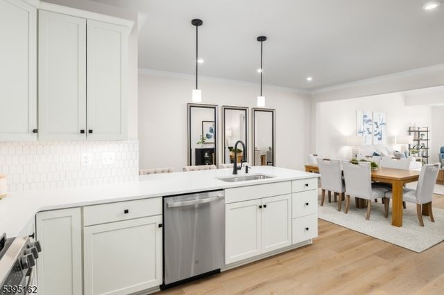 6 Amos Way C, Mount Olive Twp., NJ 07828