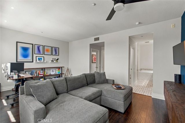 12 Midtown, Aliso Viejo, CA 92656