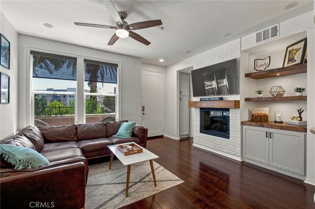 12 Midtown, Aliso Viejo, CA 92656