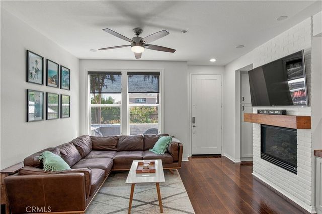 12 Midtown, Aliso Viejo, CA 92656