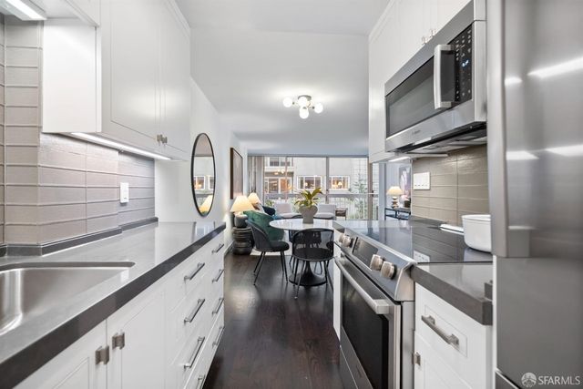 2200 Sacramento Street 205, San Francisco, CA 94115