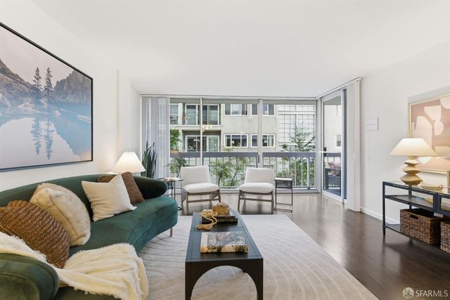 2200 Sacramento Street 205, San Francisco, CA 94115