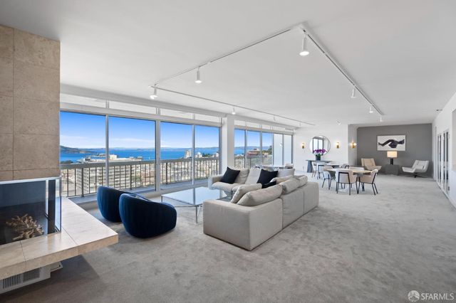 2200 Sacramento Street 205, San Francisco, CA 94115