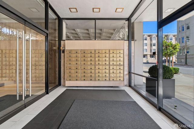 2200 Sacramento Street 205, San Francisco, CA 94115