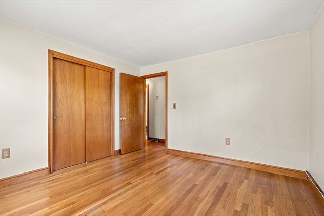31 Dartmouth Drive, Billerica, MA 01821