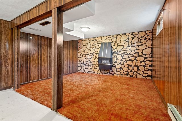 31 Dartmouth Drive, Billerica, MA 01821
