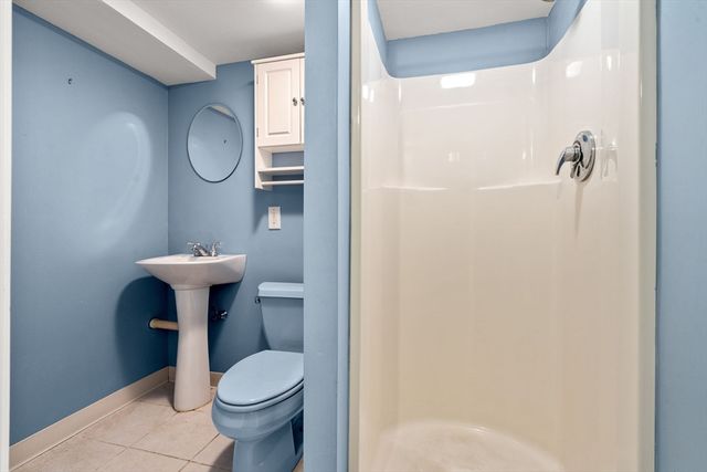 31 Dartmouth Drive, Billerica, MA 01821