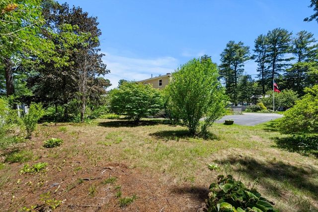 31 Dartmouth Drive, Billerica, MA 01821